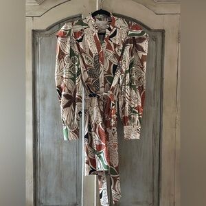 Karlie Multicolor Floral Poplin Puff Sleeve Tie Shirt Dress. Worn once! Size S